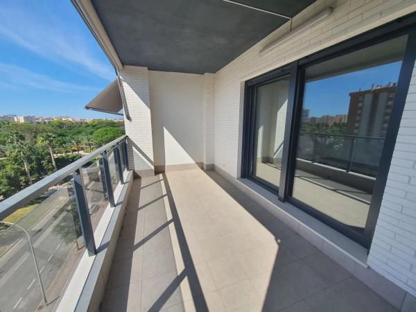 Piso en Periodista Tirso Marín, 18