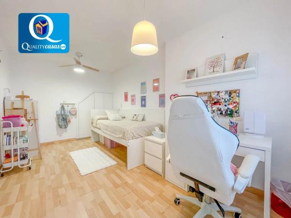 Chalet en Barrio Cabo de las Huertas