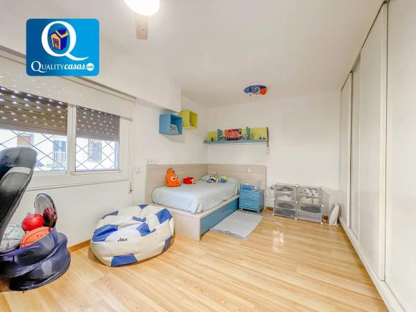 Chalet en Barrio Cabo de las Huertas