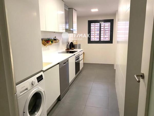 Chalet en avenida de les Nacions