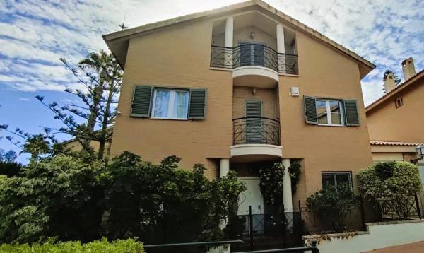 Casa independiente en camino del Faro