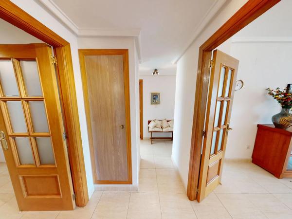 Piso en avenida Oviedo