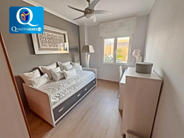 Piso en Barrio Ciudad de Asís - Font-Calent - El Bacarot