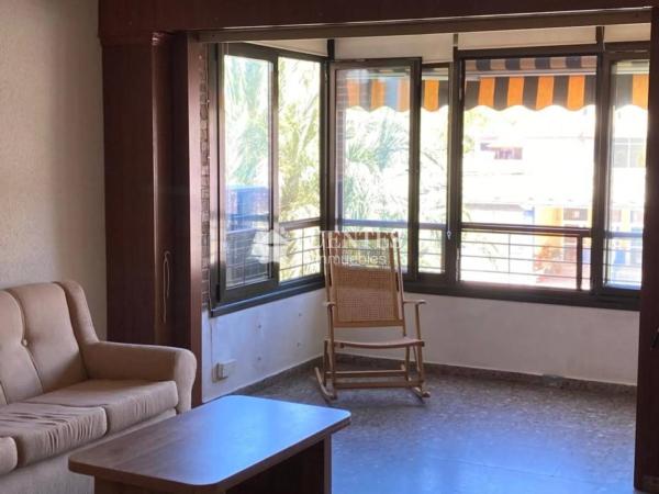 Piso en avenida Doctor Rico