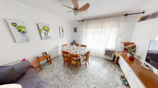 Piso en calle del Plus Ultra