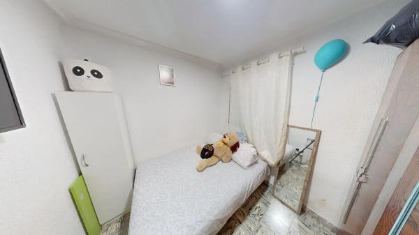 Piso en calle del Plus Ultra