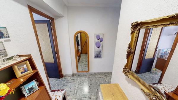 Piso en calle del Plus Ultra