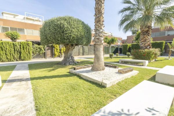 Chalet en Barrio Alicante Golf