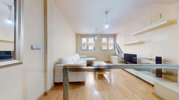 Dúplex en calle Cánovas del Castillo