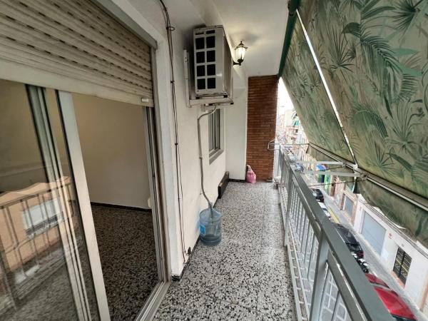 Piso en calle Pinoso