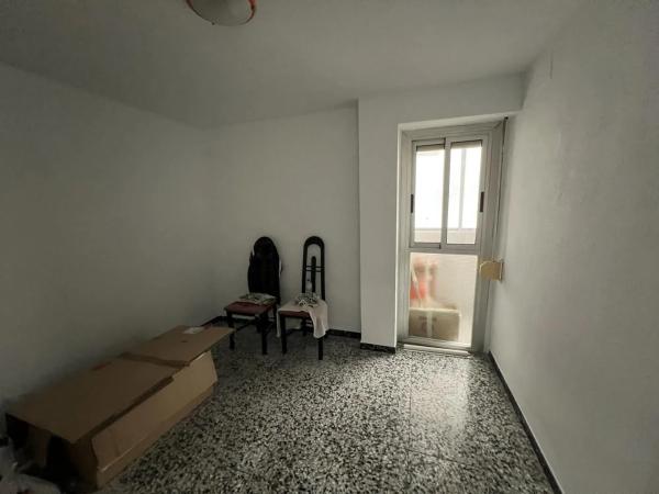 Piso en calle Pinoso