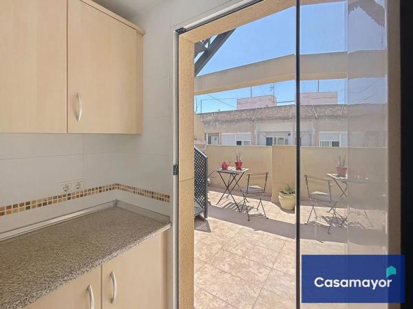 Ático en avenida Novelda