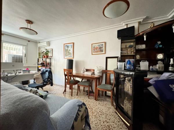 Piso en calle D'Antonio Trueba