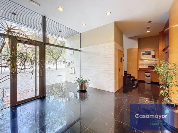 Ático en calle Moratín