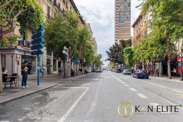 Piso en rambla de Méndez Núñez