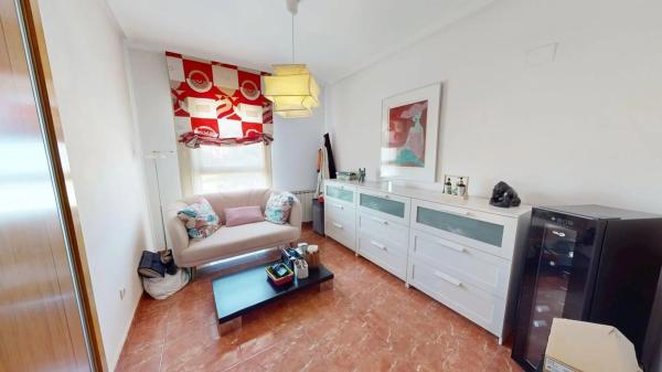 Piso en avenida Conrado Albaladejo