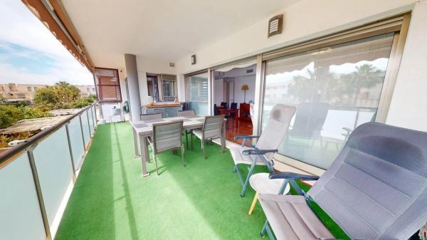 Piso en avenida Conrado Albaladejo