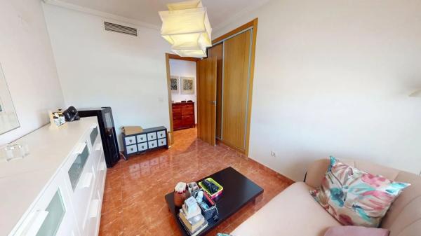 Piso en avenida Conrado Albaladejo