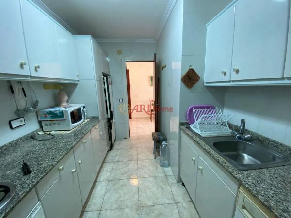 Piso en calle Pintor Antonio Amorós