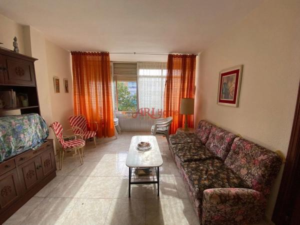 Piso en calle Pintor Antonio Amorós