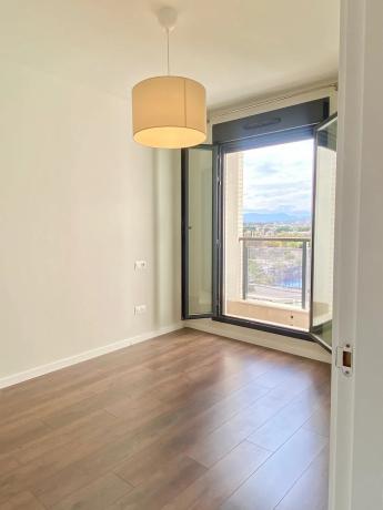 Piso en Periodista Tirso Marín, 18