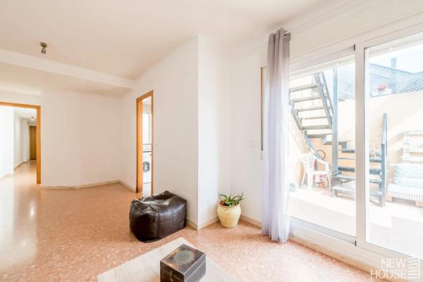 Dúplex en avenida Novelda