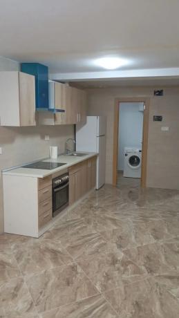 Piso en calle Alonso Cano