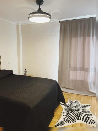 Piso en calle Pintor Antonio Amorós, 4