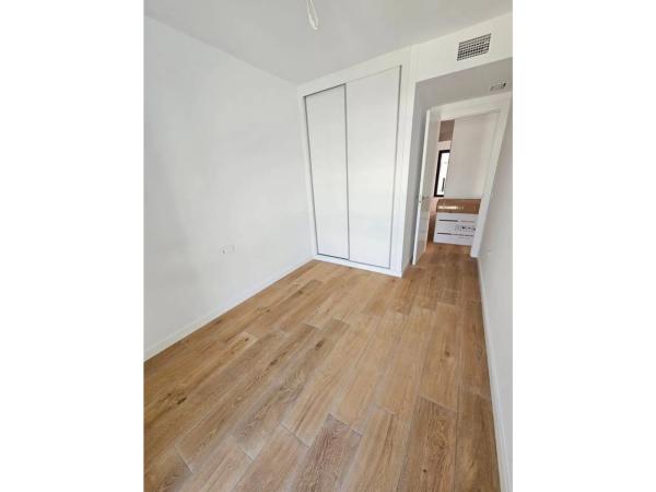 Piso en calle Trident