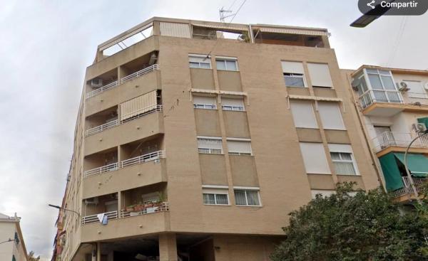 Ático en Barrio Campoamor