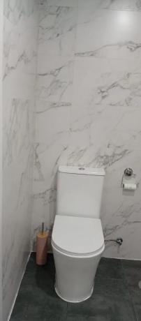 Estudio en calle Renato Bardín, 2