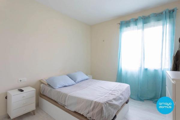 Piso en avenida Países Escandinavos