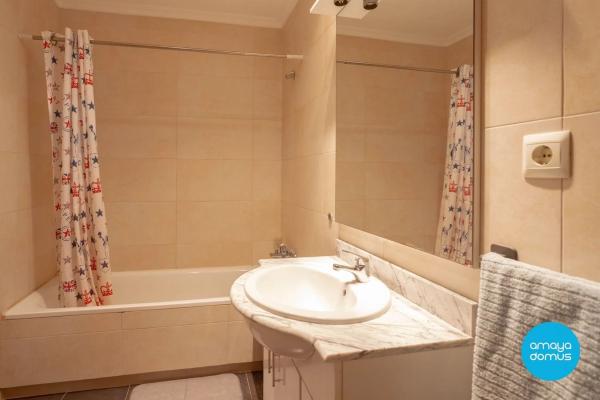 Piso en avenida Países Escandinavos