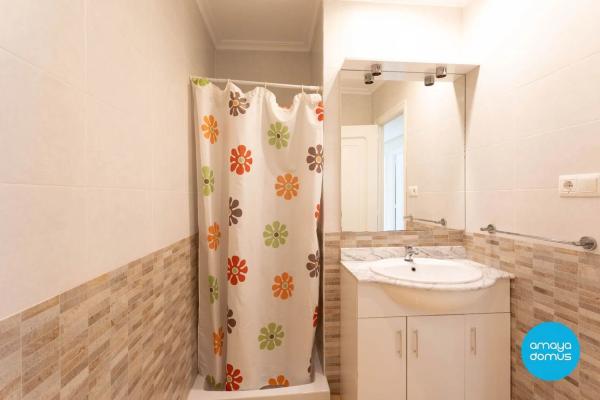 Piso en avenida Países Escandinavos