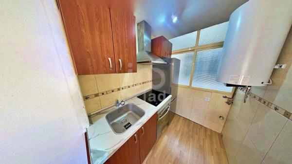 Piso en calle Pascual de la Mata, 22