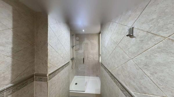 Piso en calle Pascual de la Mata, 22