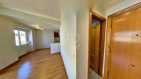 Piso en calle Pascual de la Mata, 22