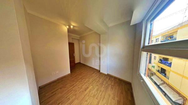 Piso en calle Pascual de la Mata, 22