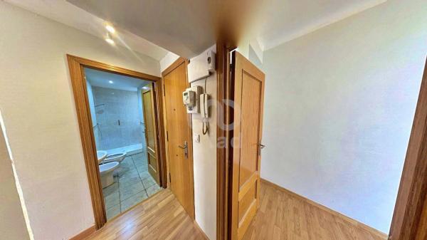 Piso en calle Pascual de la Mata, 22