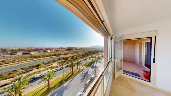 Piso en plaza del Papa Juan Pablo Ii, 25