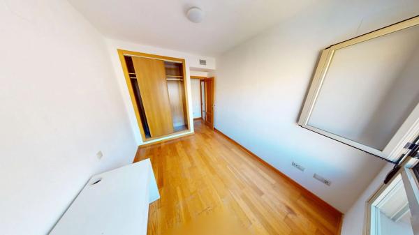 Piso en plaza del Papa Juan Pablo Ii, 25