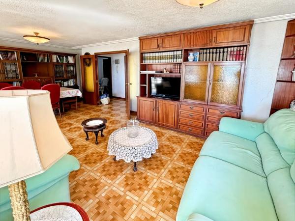 Piso en Barrio La Albufereta