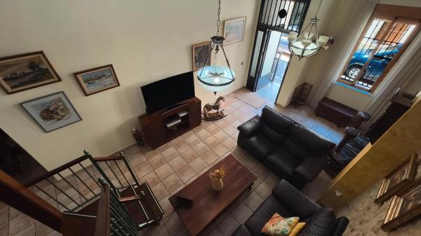 Casa independiente en calle Nueva Baja