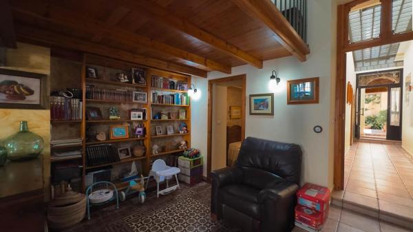 Casa independiente en calle Nueva Baja