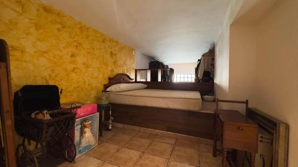 Casa independiente en calle Nueva Baja