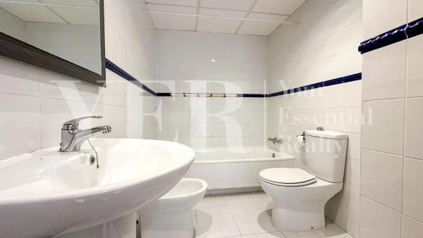 Piso en calle Enric Valor, 2