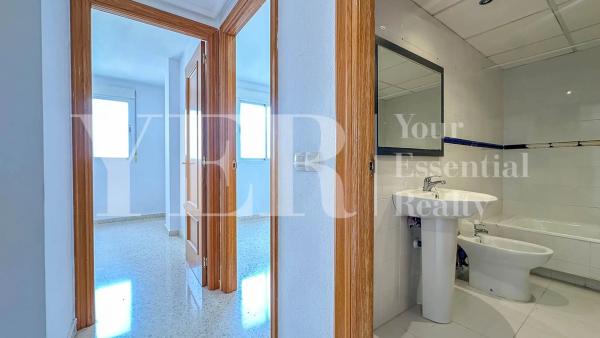 Piso en calle Enric Valor, 2