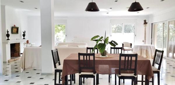 Casa independiente en camino Cipres