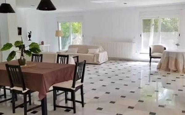 Casa independiente en camino Cipres