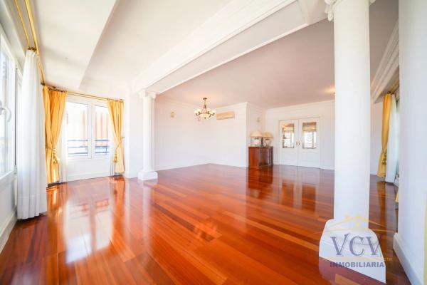 Ático en avenida Historiador Vicente Ramos